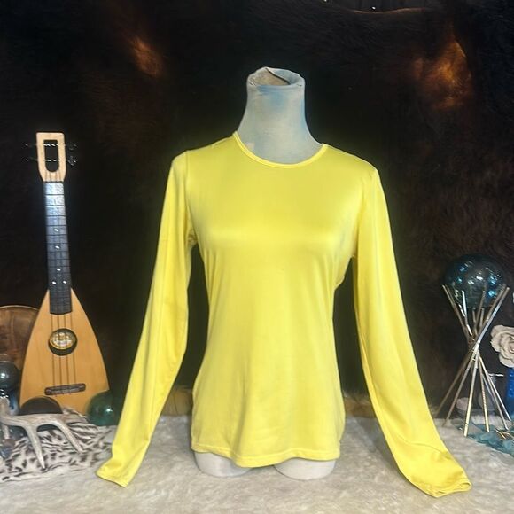 Patagonia top S (2850) - Picture 1 of 5
